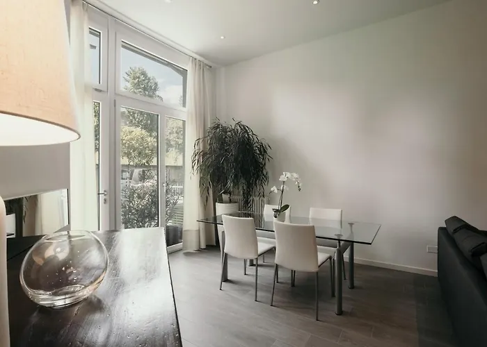 Apartamento Guesthost - 1 Deisgn With Car Parking! *