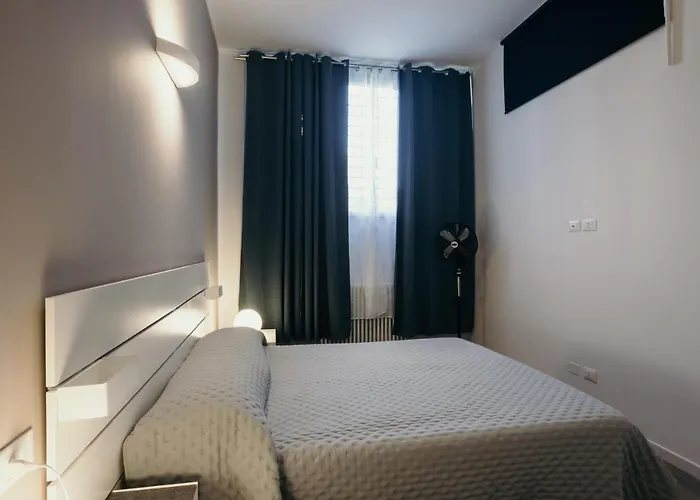 Guesthost - 1 Deisgn With Car Parking! Apartamento *