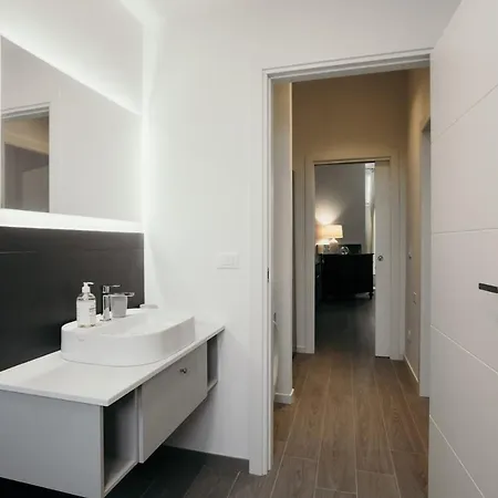 Appartement Caseospitali - 1, Grande Bilocale Con Arredo Design E Posto Auto Per 4 Bologna