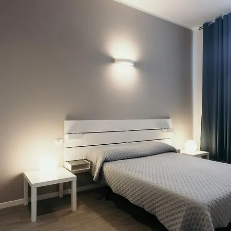 Appartement Caseospitali - 1, Grande Bilocale Con Arredo Design E Posto Auto Per 4 Bologna